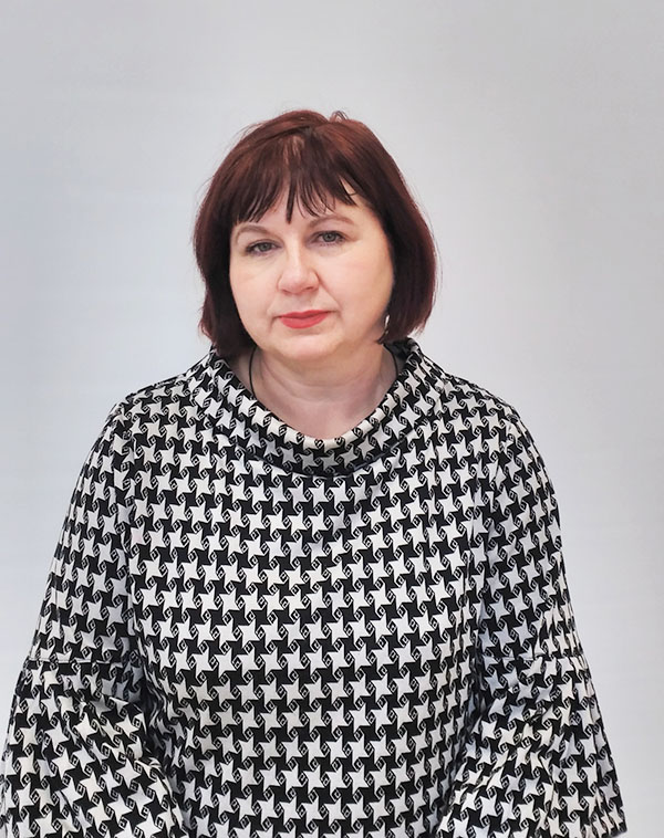 Крылова Ирина Петровна.